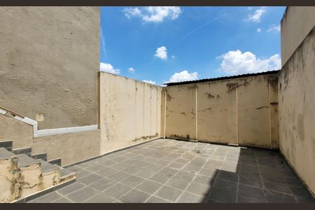 Casa à venda com 161m², 2 quartos e 2 vagasQuintal