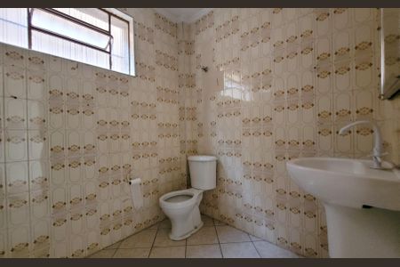 Casa à venda com 161m², 2 quartos e 2 vagasBanheiro 2