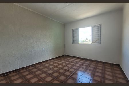 Casa à venda com 161m², 2 quartos e 2 vagasSuíte