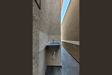 Casa à venda com 161m², 2 quartos e 2 vagasArea externa