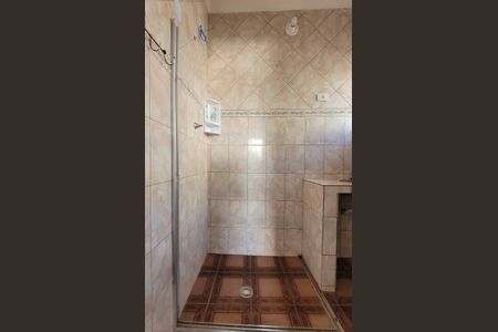 Casa à venda com 161m², 2 quartos e 2 vagasBanheiro da suíte