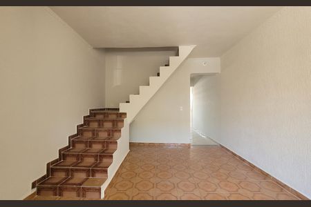 Casa à venda com 161m², 2 quartos e 2 vagasSala