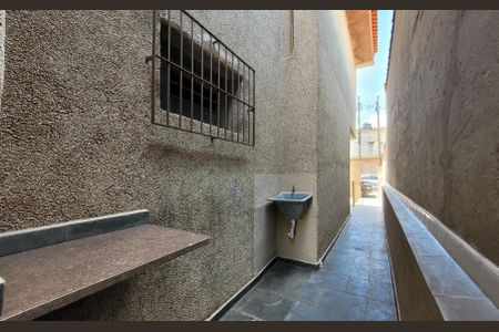 Casa à venda com 161m², 2 quartos e 2 vagasArea externa