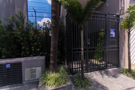 Apartamento para alugar com 50m², 2 quartos e 1 vaga Apartamento para alugar com 50m², 2 quartos e 1 vagaFachada