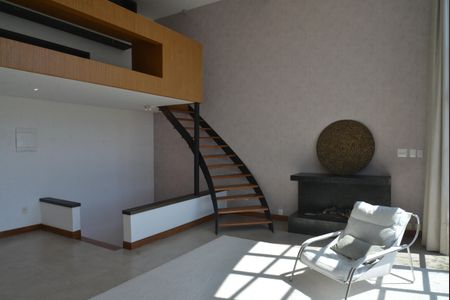 Apartamento para alugar com 280m², 3 quartos e 4 vagasSala