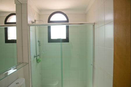 Apartamento para alugar com 280m², 3 quartos e 4 vagasBanheiro da Suíte 2