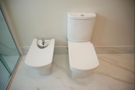 Apartamento para alugar com 280m², 3 quartos e 4 vagasBanheiro da Suíte 1