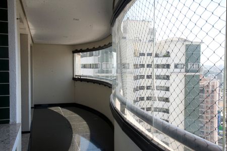 Apartamento para alugar com 280m², 3 quartos e 4 vagasVaranda gourmet