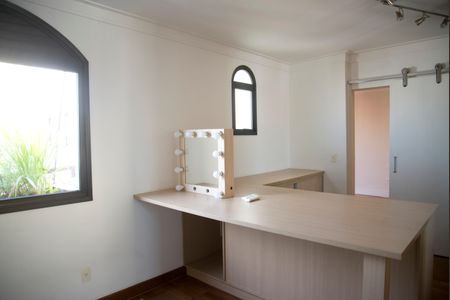 Apartamento para alugar com 280m², 3 quartos e 4 vagasCloset da suíte 1