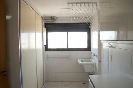 Apartamento para alugar com 280m², 3 quartos e 4 vagasÁrea de Serviço