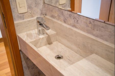 Apartamento para alugar com 280m², 3 quartos e 4 vagasLavabo