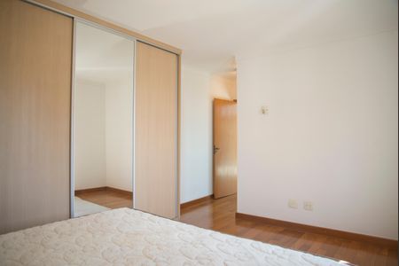 Apartamento para alugar com 280m², 3 quartos e 4 vagasQuarto Suite 2