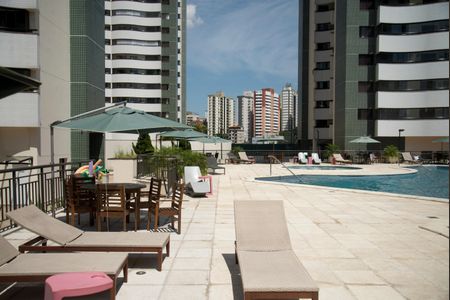 Apartamento para alugar com 280m², 3 quartos e 4 vagasÁrea comum - Piscina