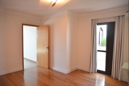 Apartamento para alugar com 280m², 3 quartos e 4 vagasQuarto Suite 1