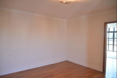 Apartamento para alugar com 280m², 3 quartos e 4 vagasQuarto Suite 1