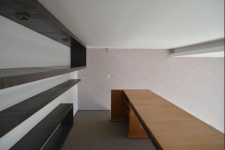 Apartamento para alugar com 280m², 3 quartos e 4 vagasMesanino