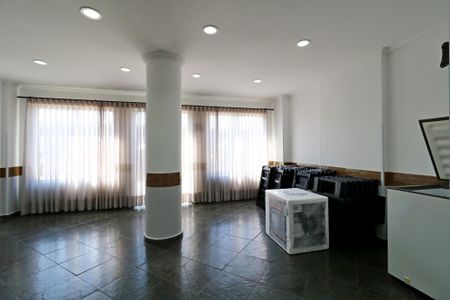 Apartamento para alugar com 75m², 2 quartos e 1 vagaÁrea Comum - Salão de Festa