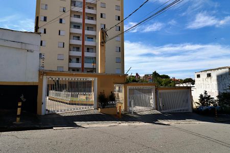 Apartamento para alugar com 75m², 2 quartos e 1 vagaFachada