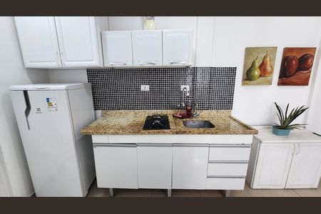 Apartamento para alugar com 50m², 1 quarto e 1 vaga Apartamento para alugar com 50m², 1 quarto e 1 vagaCozinha - Armários