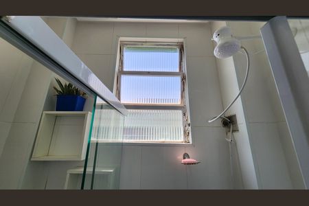 Apartamento para alugar com 50m², 1 quarto e 1 vaga Apartamento para alugar com 50m², 1 quarto e 1 vagaChuveiro