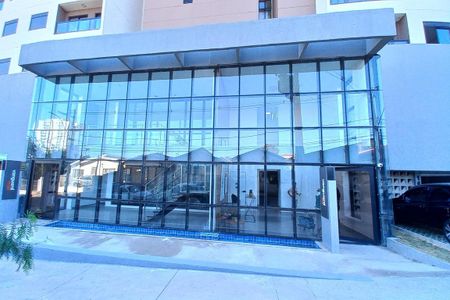 Apartamento à venda com 34m², 1 quarto e 1 vaga Apartamento à venda com 34m², 1 quarto e 1 vagaFachada do Prédio