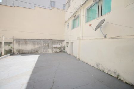 Casa para alugar com 357m², 8 quartos e 3 vagasQuintal