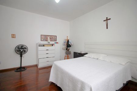 Casa para alugar com 357m², 8 quartos e 3 vagasSuite