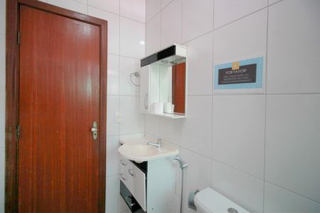 Casa para alugar com 357m², 8 quartos e 3 vagasBanheiro 2