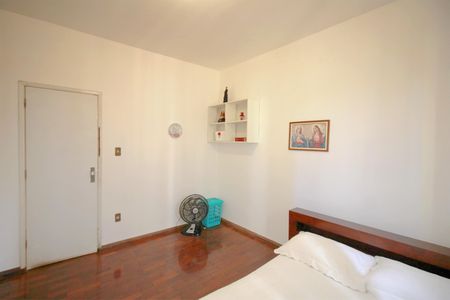 Casa para alugar com 357m², 8 quartos e 3 vagasQuarto 2