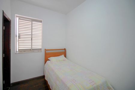 Casa para alugar com 357m², 8 quartos e 3 vagasQuarto de Serviço