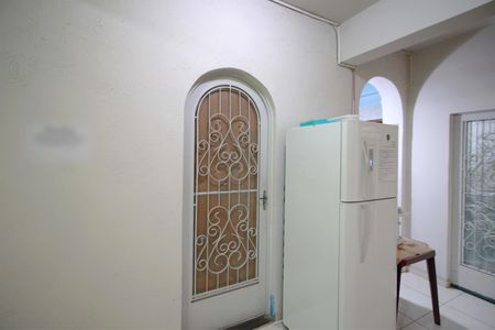 Casa para alugar com 357m², 8 quartos e 3 vagasPorta Quarto 6