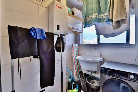 Apartamento à venda com 64m², 2 quartos e 1 vagaÁrea de Serviço