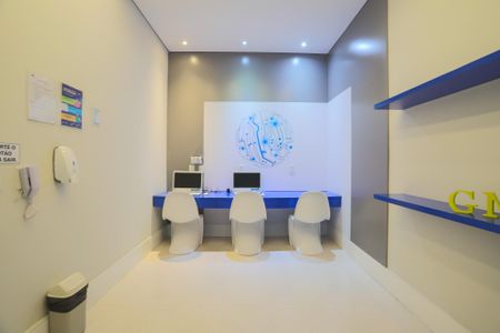 Apartamento à venda com 64m², 2 quartos e 1 vagaÁrea comum