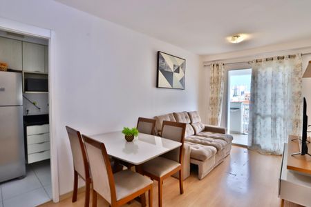 Apartamento à venda com 64m², 2 quartos e 1 vagaSala