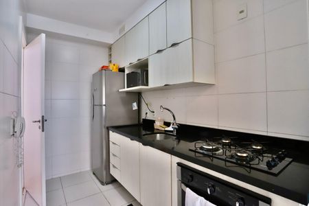 Apartamento à venda com 64m², 2 quartos e 1 vagaCozinha