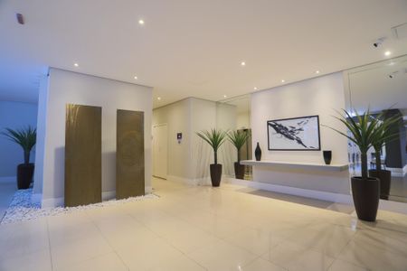 Apartamento à venda com 64m², 2 quartos e 1 vagaÁrea comum