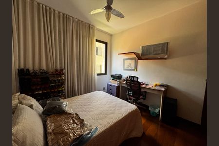 Apartamento à venda com 190m², 4 quartos e 3 vagasQuarto 4