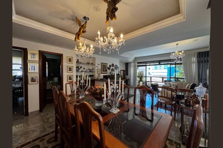 Apartamento à venda com 190m², 4 quartos e 3 vagasSala de Jantar