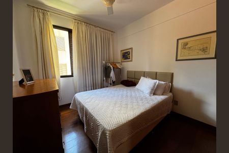 Apartamento à venda com 190m², 4 quartos e 3 vagasQuarto 3