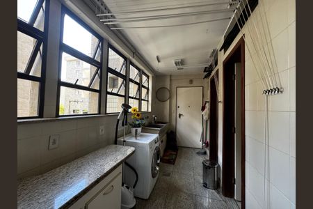Apartamento à venda com 190m², 4 quartos e 3 vagasÁrea de serviço
