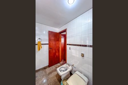 Apartamento à venda com 200m², 4 quartos e 2 vagasBanheiro da Suíte 3