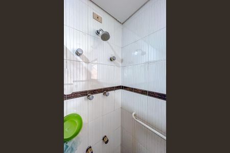 Apartamento à venda com 200m², 4 quartos e 2 vagasBanheiro da Suíte 3