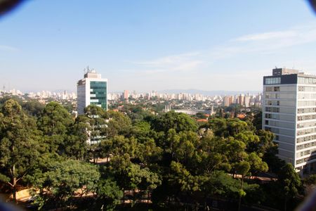 Apartamento à venda com 70m², 1 quarto e 1 vagaVista