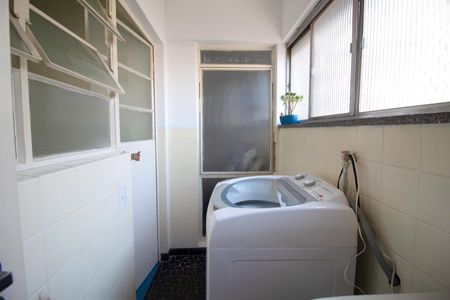 Apartamento à venda com 70m², 1 quarto e 1 vagaÁrea de Serviço