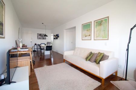 Apartamento à venda com 70m², 1 quarto e 1 vagaSala