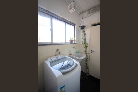 Apartamento à venda com 70m², 1 quarto e 1 vagaÁrea de Serviço