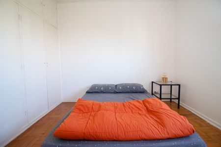 Apartamento à venda com 70m², 1 quarto e 1 vagaQuarto 1