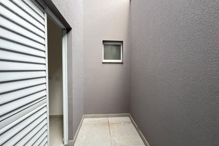 Apartamento para alugar com 39m², 2 quartos e sem vagaQuintal