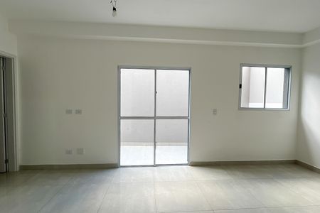 Apartamento para alugar com 39m², 2 quartos e sem vagaSala/Cozinha