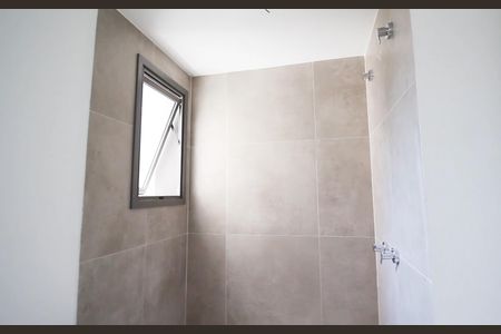 Apartamento à venda com 76m², 2 quartos e 2 vagasBanheiro da Suíte 2